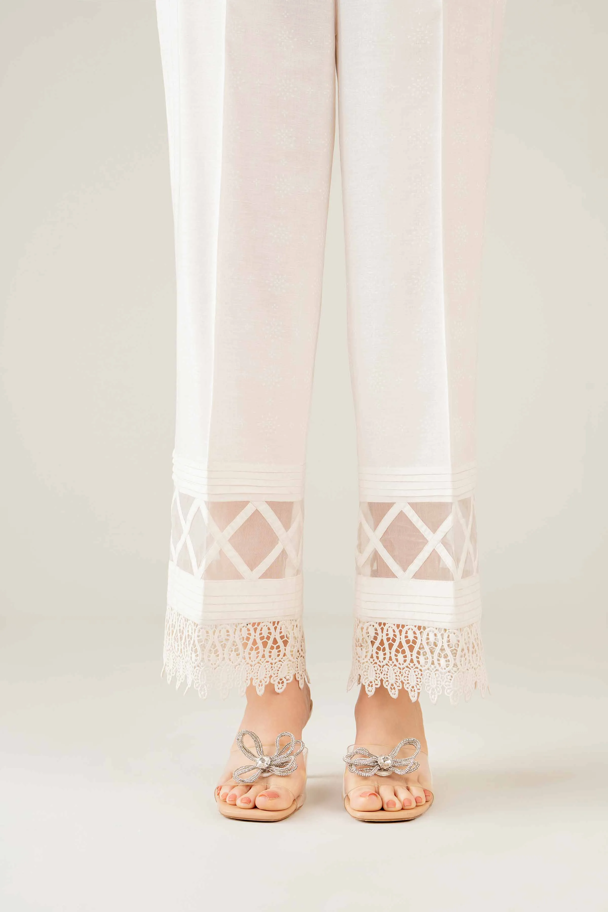 1 Piece - White Paste Printed Loose Fabric - 42503075