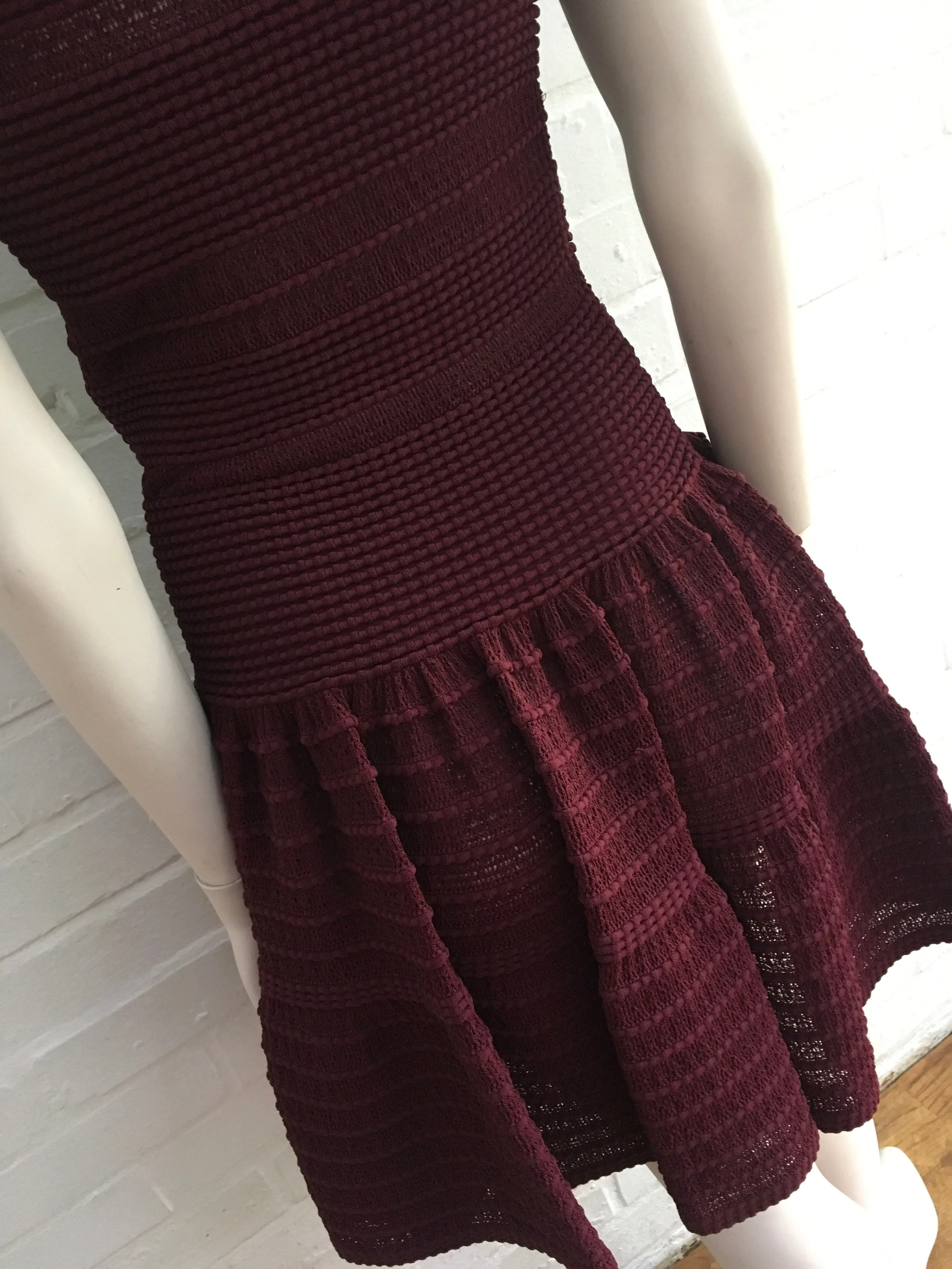 AZZEDINE ALAÏA ALAIA BURGUNDY KNIT SKATER DRESS Ladies