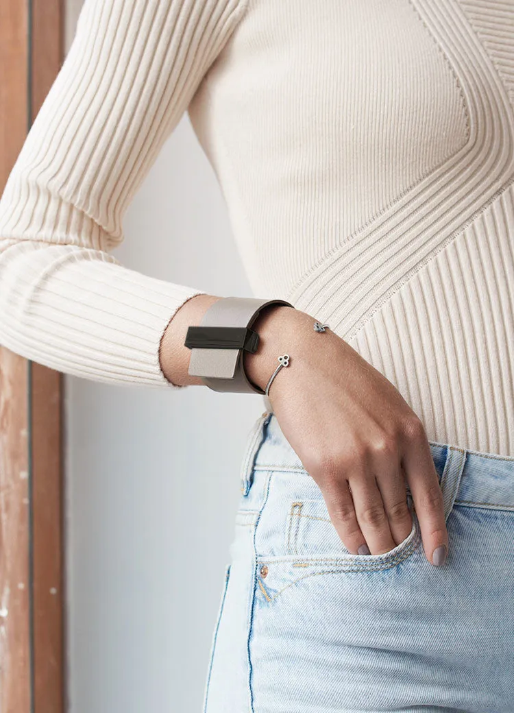 Bangle | Open Key Cuff | Silver