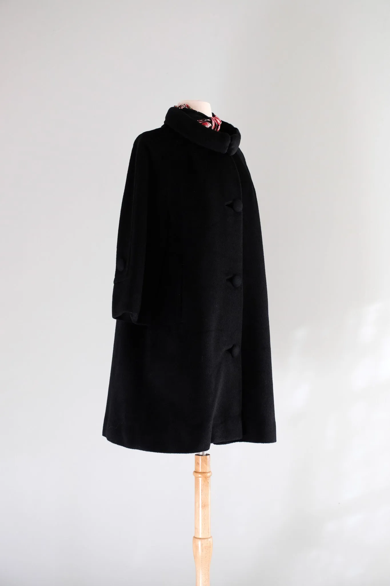 Stylish 1960's Lilli Ann Black Swing Coat / Sz M