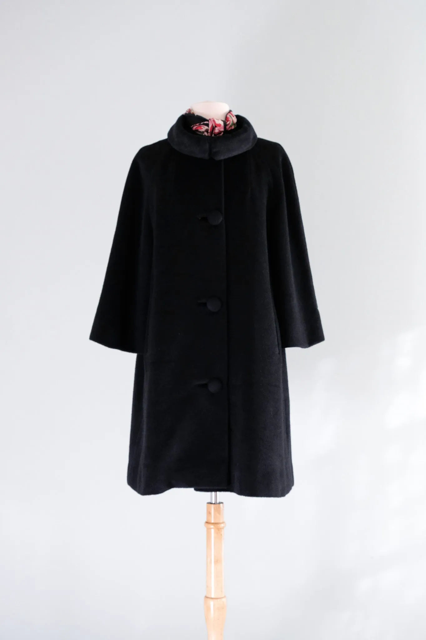 Stylish 1960's Lilli Ann Black Swing Coat / Sz M