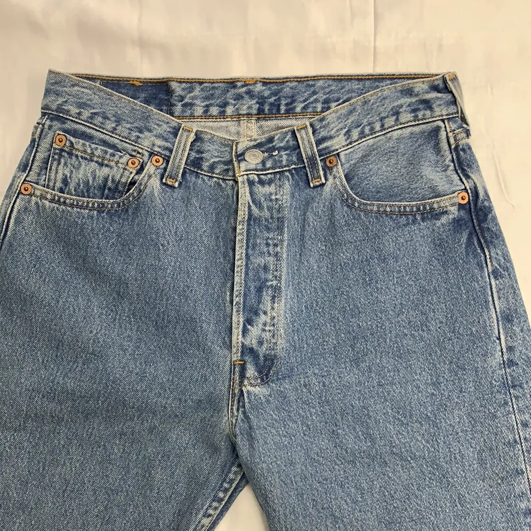 Vintage Levi’s 501 denim pants women’s - 30in